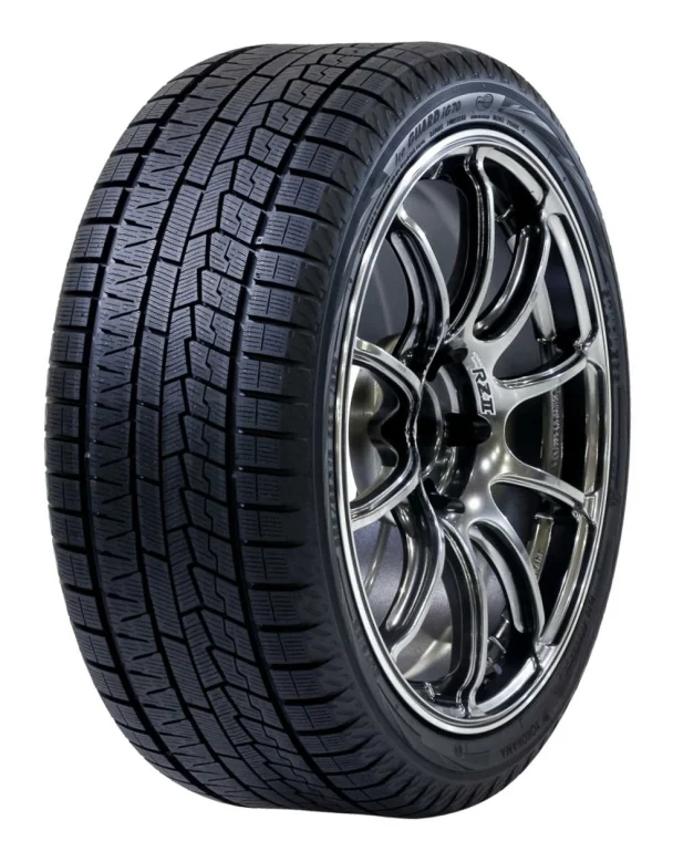 Легковая шина Yokohama Ice Guard IG70A 245/40 R20 95Q