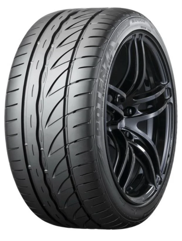 Легковая шина Bridgestone Potenza RE002 Adrenalin 215/45 R17 91W